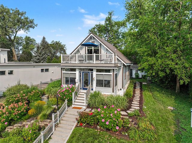284 Marina Drive, St. Joseph, MI 49085