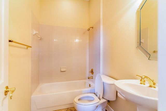 6341 Lorwood Drive, Frisco, TX 75035