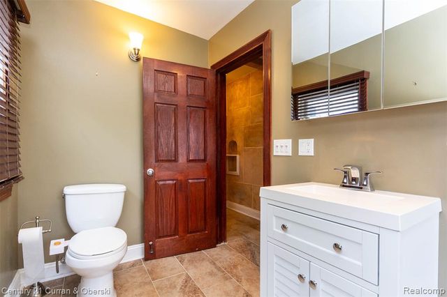231 Academy Street, Ferndale, MI 48220
