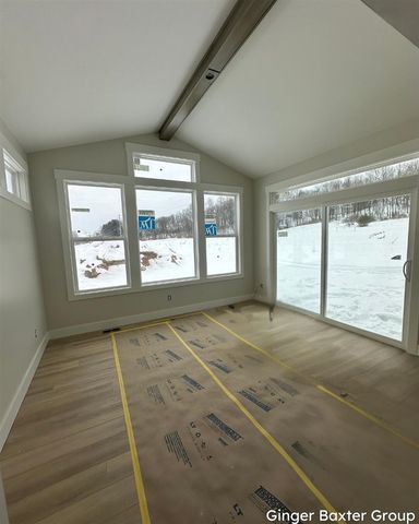 1954 Fallasburg Park Drive 4, Lowell, MI 49331