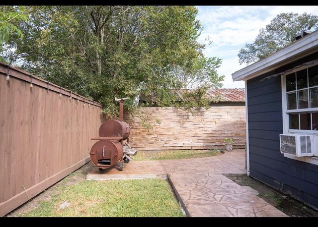 2951 Iola Street, Houston, TX 77017