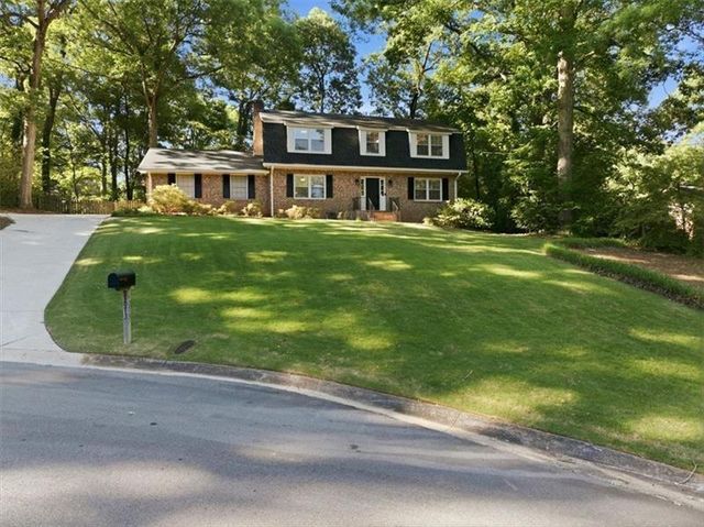 4073 Lake Erin Court, Tucker, GA 30084
