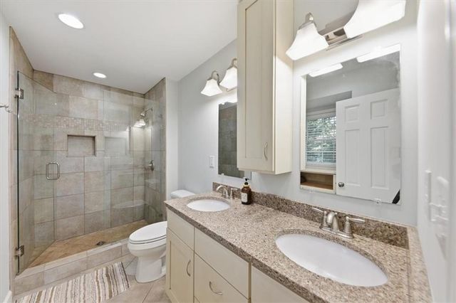 4073 Lake Erin Court, Tucker, GA 30084