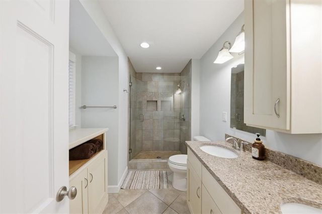 4073 Lake Erin Court, Tucker, GA 30084