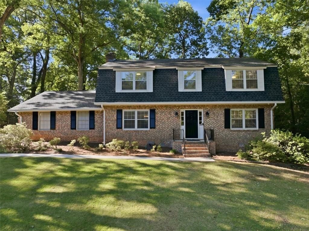 4073 Lake Erin Court, Tucker, GA 30084