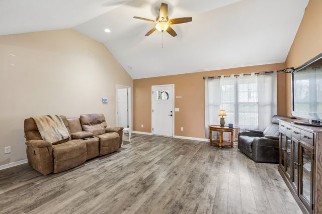 730 Cedar St, Lewisburg, TN 37091