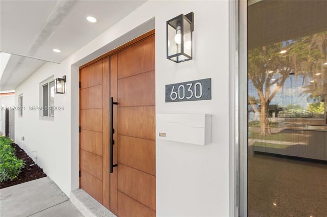 6030 SW 109th Ct, Miami, FL 33173