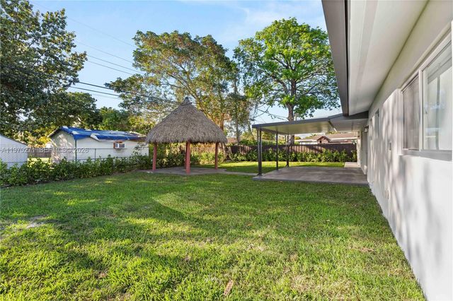 6030 SW 109th Ct, Miami, FL 33173