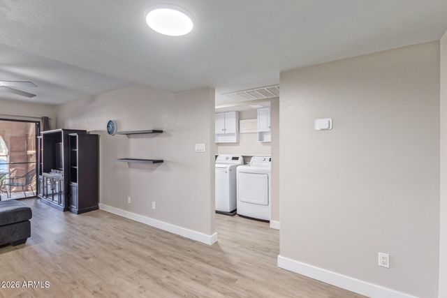 5757 W EUGIE Avenue 1010, Glendale, AZ 85304