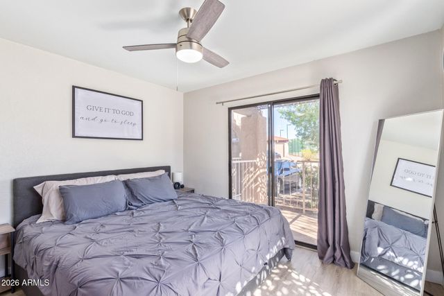 5757 W EUGIE Avenue 1010, Glendale, AZ 85304