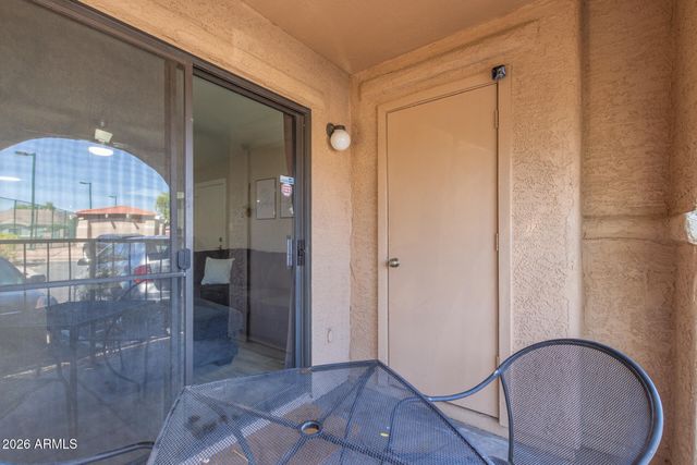 5757 W EUGIE Avenue 1010, Glendale, AZ 85304