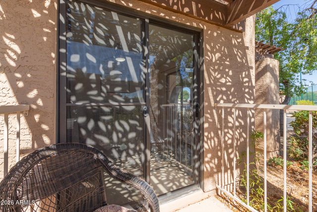 5757 W EUGIE Avenue 1010, Glendale, AZ 85304
