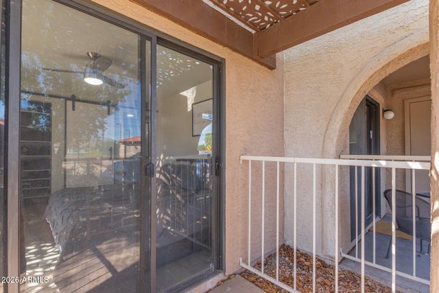 5757 W EUGIE Avenue 1010, Glendale, AZ 85304