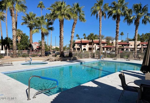 5757 W EUGIE Avenue 1010, Glendale, AZ 85304