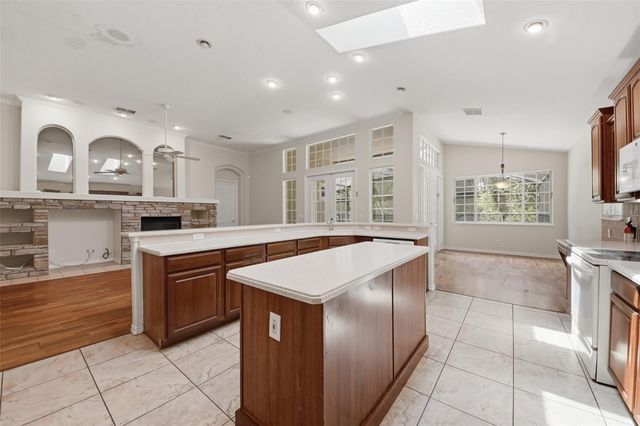 11027 SUMMERSPRING LAKES DRIVE, Orlando, FL 32825