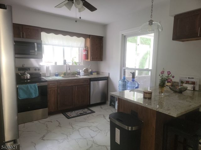 355 Lake Shore South C, Montague Twp., NJ 07827