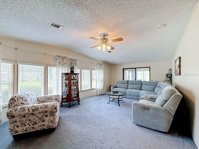 1690 NASSAU CIRCLE, Tavares, FL 32778