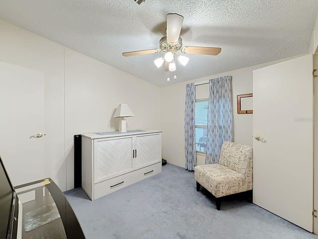 1690 NASSAU CIRCLE, Tavares, FL 32778