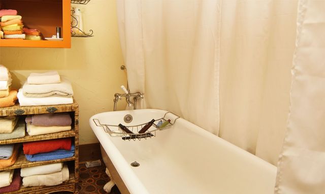 400 S Weldons Way, Graford, TX 76449