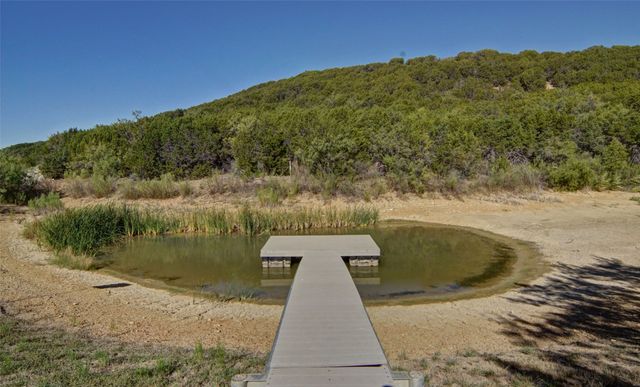 400 S Weldons Way, Graford, TX 76449