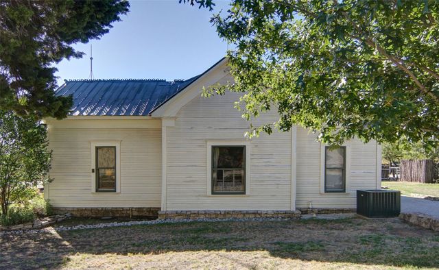 400 S Weldons Way, Graford, TX 76449