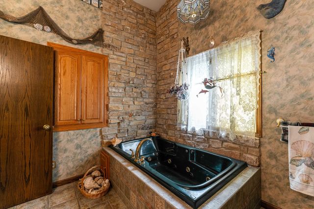 1479 Old Mill Road, Franklin Grove, IL 61031