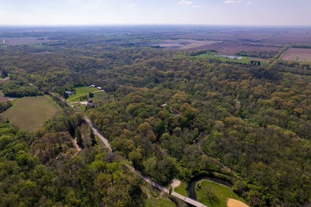 1479 Old Mill Road, Franklin Grove, IL 61031