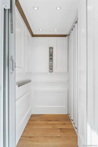 466 Westbourne St, La Jolla, CA 92037