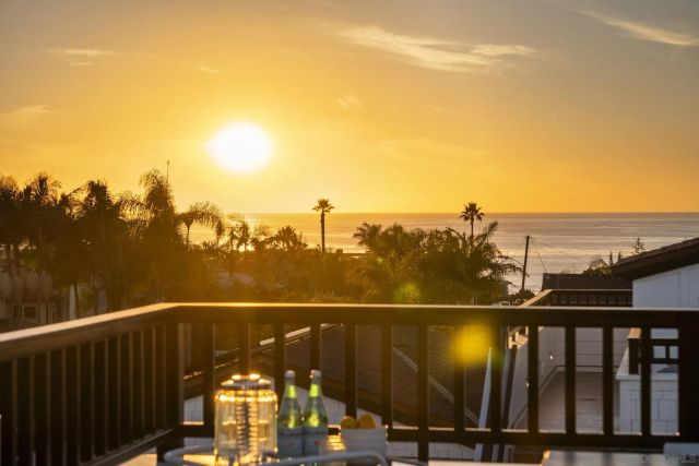 466 Westbourne St, La Jolla, CA 92037