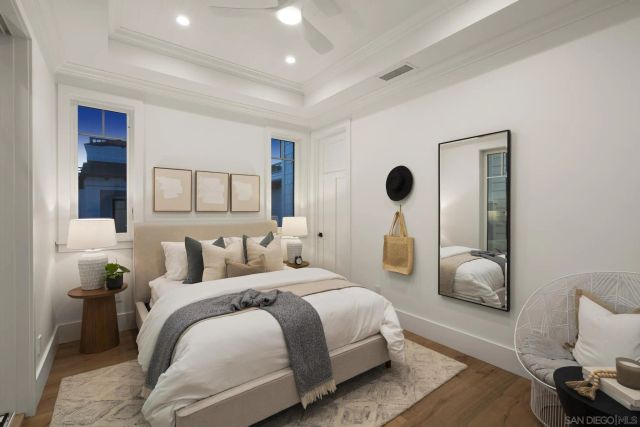 466 Westbourne St, La Jolla, CA 92037