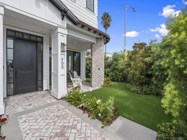 466 Westbourne St, La Jolla, CA 92037