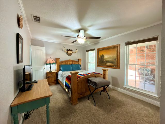 29029 COUNTY ROAD 2100, Kemp, TX 75143
