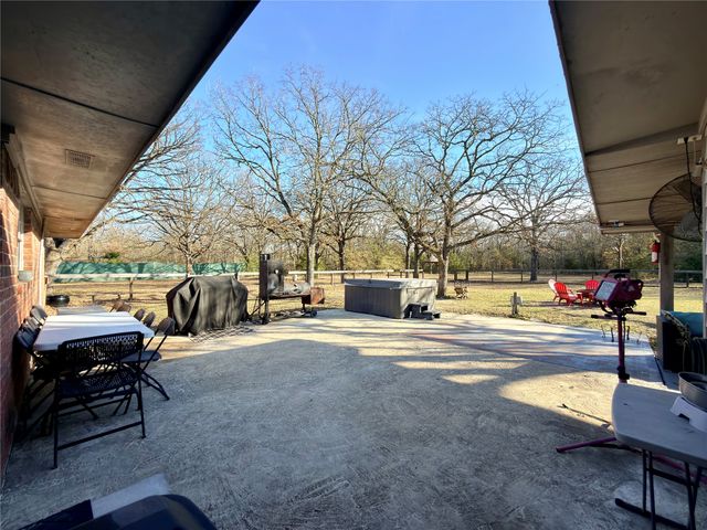29029 COUNTY ROAD 2100, Kemp, TX 75143