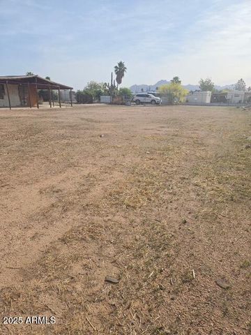 1210 S DESERT VIEW Drive, Apache Junction, AZ 85120