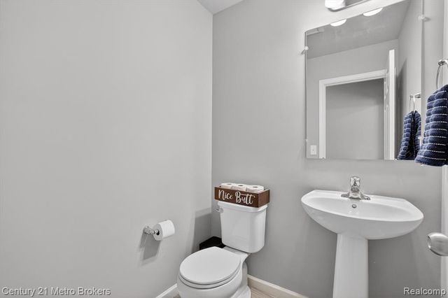 7205 Timberline Drive, Flint, MI 48507