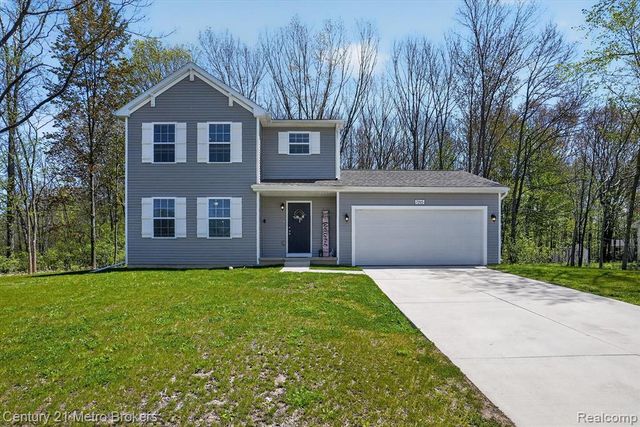 7205 Timberline Drive, Flint, MI 48507