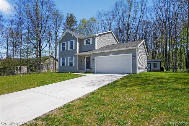 7205 Timberline Drive, Flint, MI 48507