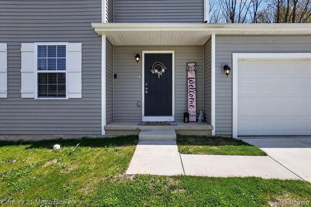 7205 Timberline Drive, Flint, MI 48507