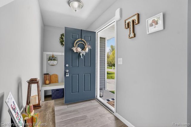 7205 Timberline Drive, Flint, MI 48507