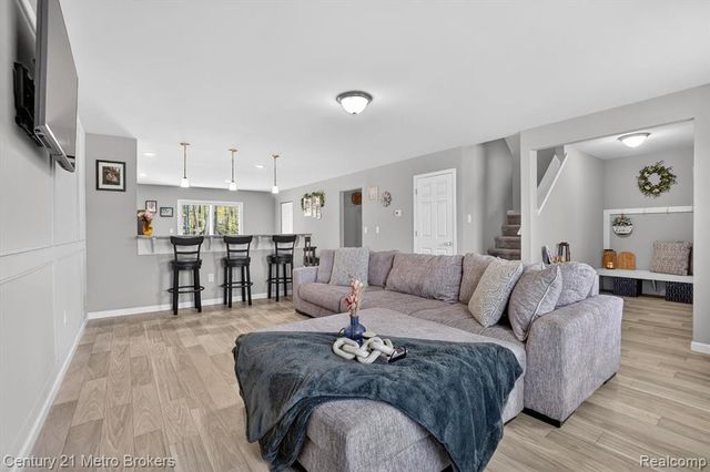 7205 Timberline Drive, Flint, MI 48507