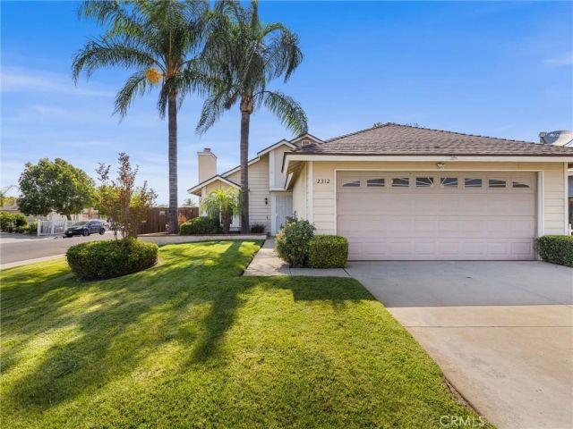 2312 Cloverfield, Perris, CA 92571