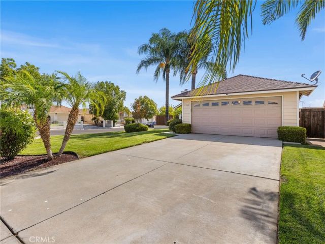 2312 Cloverfield, Perris, CA 92571