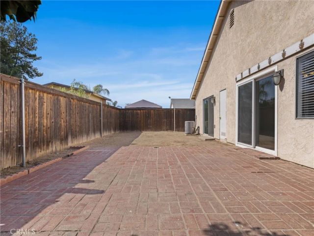 2312 Cloverfield, Perris, CA 92571