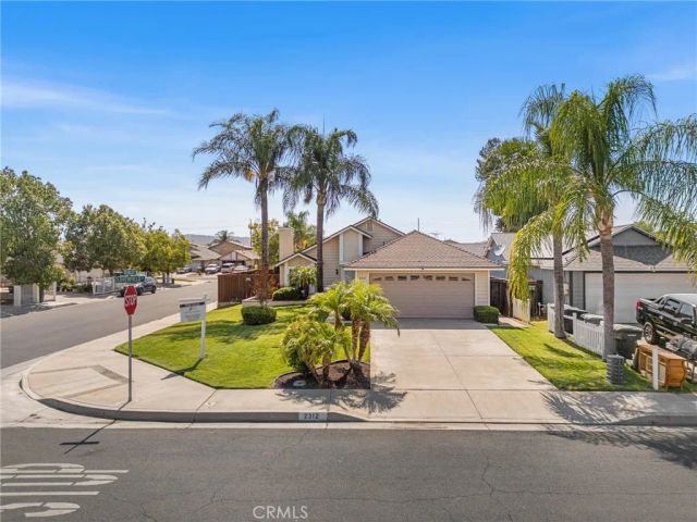 2312 Cloverfield, Perris, CA 92571