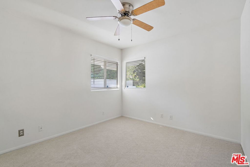 Image 42 of property listing at 12004 Briarvale Lane, Studio City, CA 91604