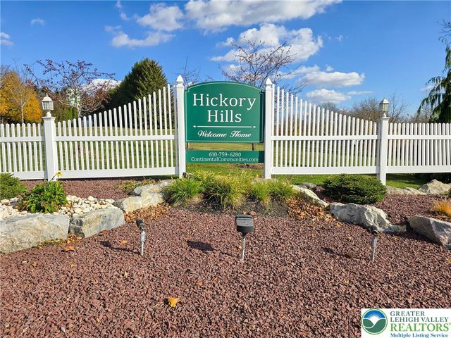 5 Woodview Court, Moore Twp, PA 18014