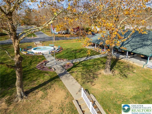 5 Woodview Court, Moore Twp, PA 18014