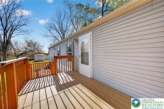 5 Woodview Court, Moore Twp, PA 18014