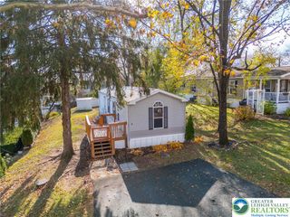 5 Woodview Court, Moore Twp, PA 18014