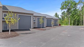 12 Shenandoah Drive 202, Stillwater, NY 12866